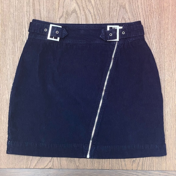 NWOT Urban Outfitters Corduroy Zip Miniskirt - Picture 3 of 7